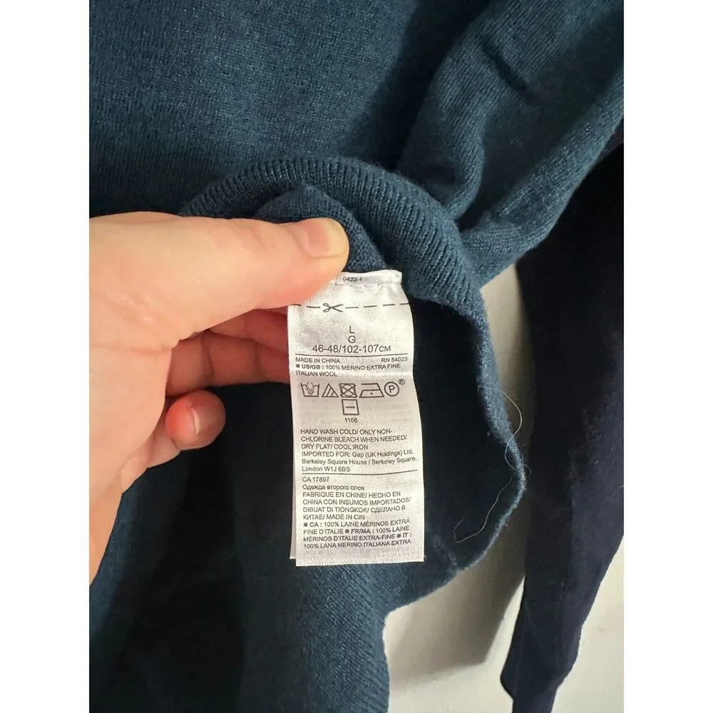 Banana Republic 100% Italian Merino Wool Sweater Mens L Blue Colorblock Crewneck